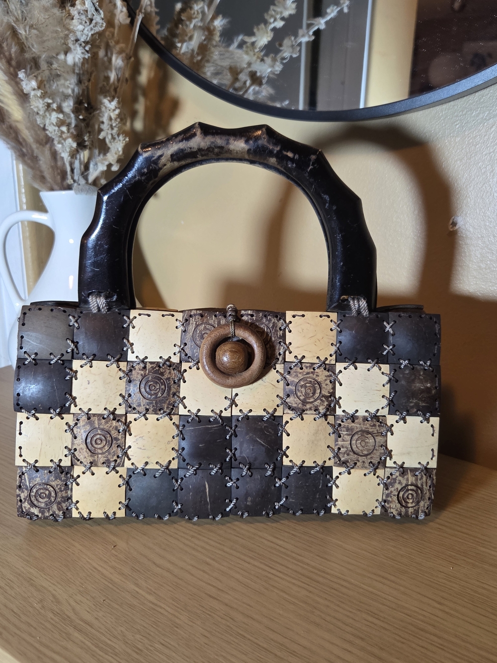 Vintage Checkerboard Wooden Handle Clutch - Brown & Cream.